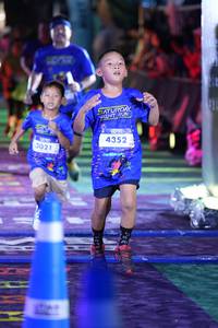 BIB: 3021, 4352
                            <button type="button" onclick="openModal(26221130)" class="btn btn-primary btn-sm float-right btn-popup" data-toggle="modal" data-target=".modal-high-quality">
                        <i class="fas fa-shopping-cart"></i> Add to Cart
                    </button>
                                            <button type="button" onclick="isThisMe(26221130, true)" class="btn btn-success btn-sm float-right btn-popup btn-isme hidden" data-toggle="tooltip" data-placement="bottom" title="นี่คือรูปของคุณใช่ไหม คลิกที่นี่เพื่อเอาเข้าอัลบั้ม">
                        <i class="fas fa-plus"></i> Add to album
                    </button>
                    <button type="button" onclick="isThisMe(26221130, false)" class="btn btn-warning btn-sm float-right btn-popup btn-isnotme hidden">
                        <i class="fas fa-ban"></i> Remove from album
                    </button>